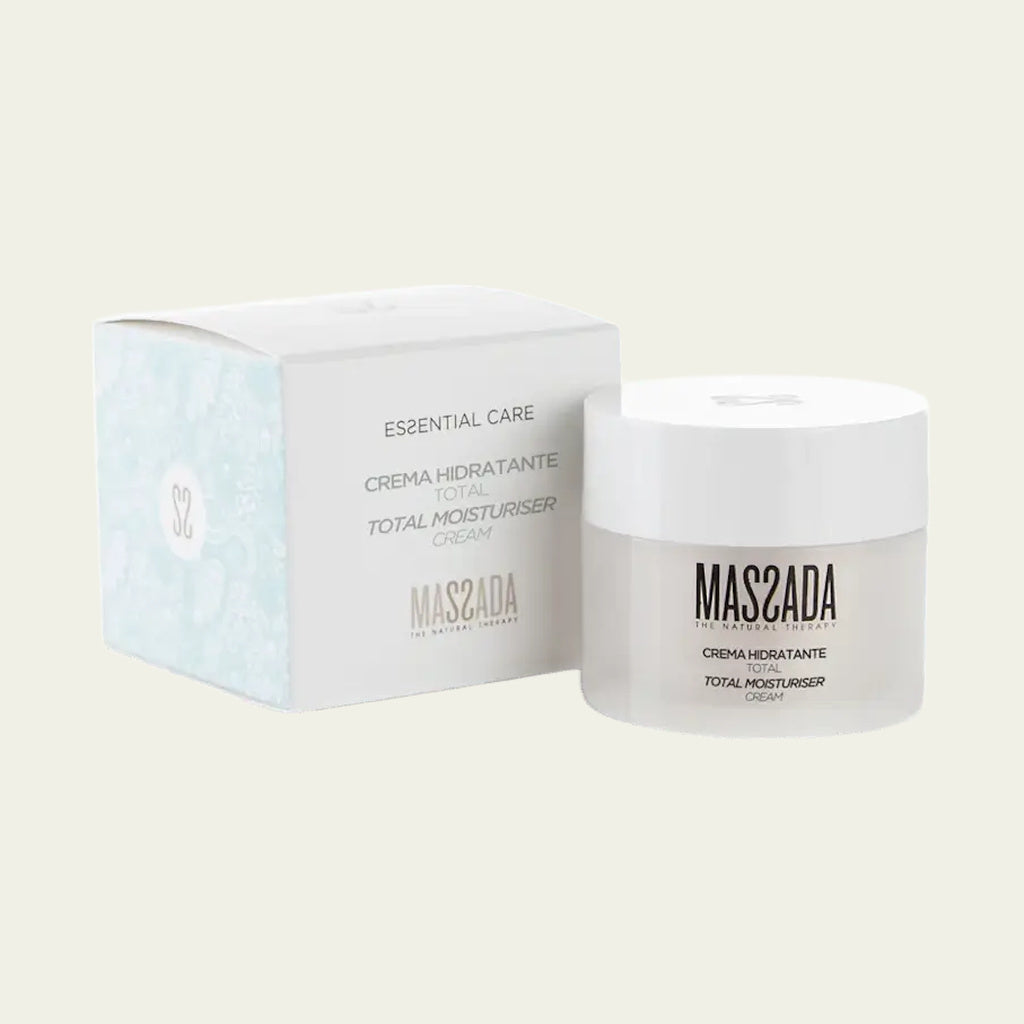 Massada Crema Hidratante Total 50 ml, crema facial hidratante en tarro junto a su caja