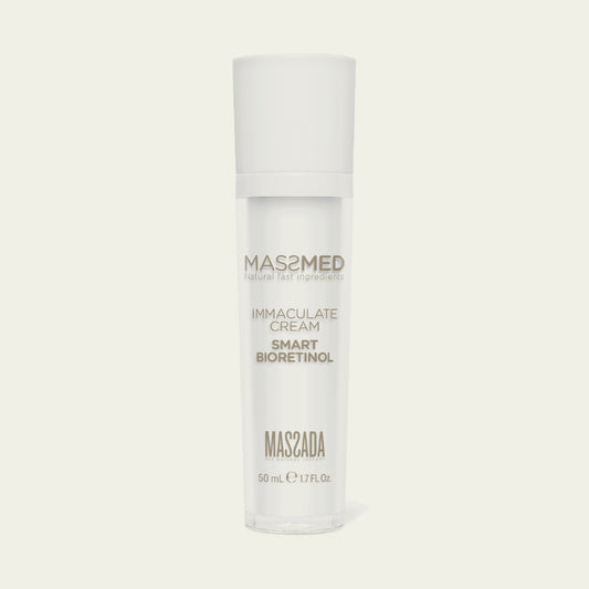 Massada Immaculate Cream Smart Bioretinol 50 ml, crema facial antiedad con bioretinol en frasco blanco con tapa