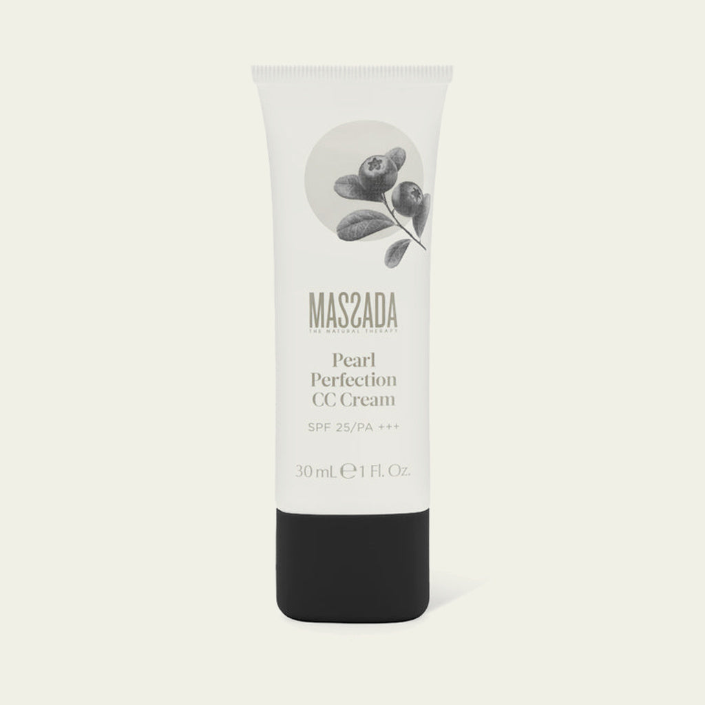 Massada Pearl Perfection CC Cream SPF 25/PA+++ 30 ml, crema CC con protección solar en tubo con tapón negro